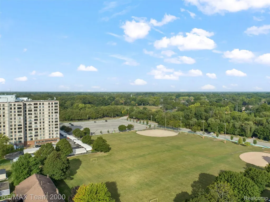 111 Brentwood Drive Dearborn City MI 48124