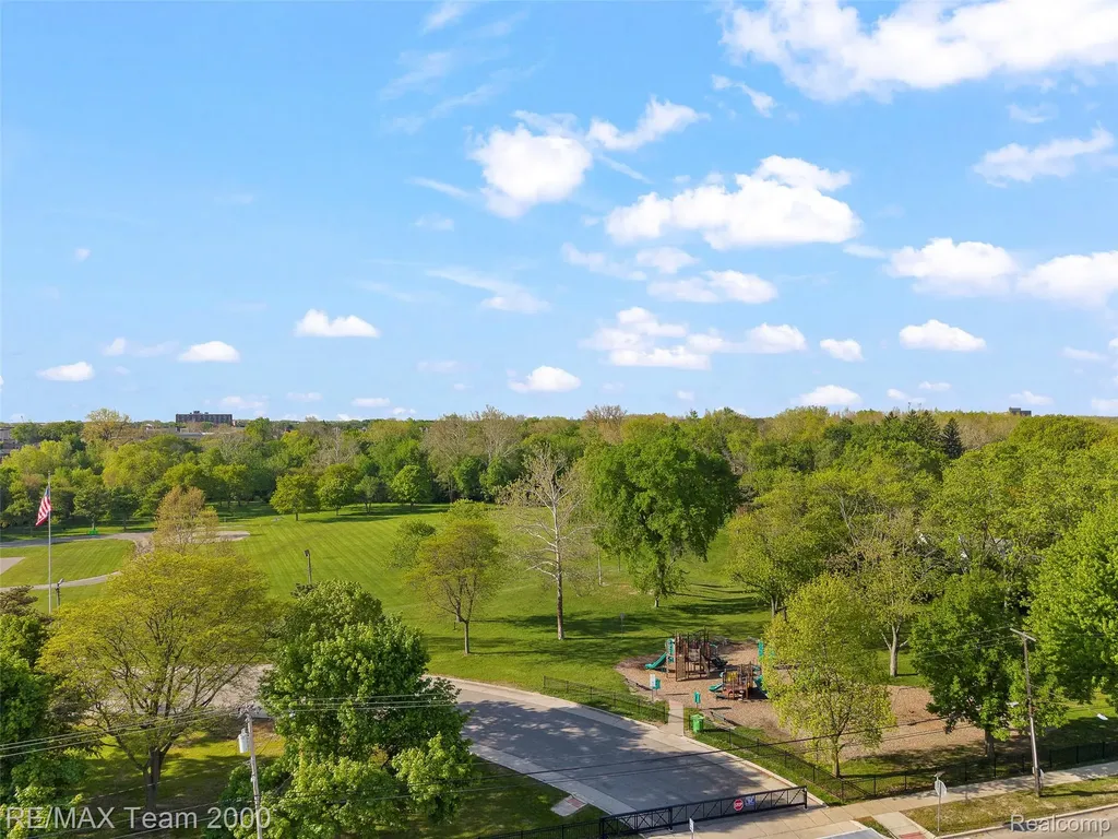 111 Brentwood Drive Dearborn City MI 48124