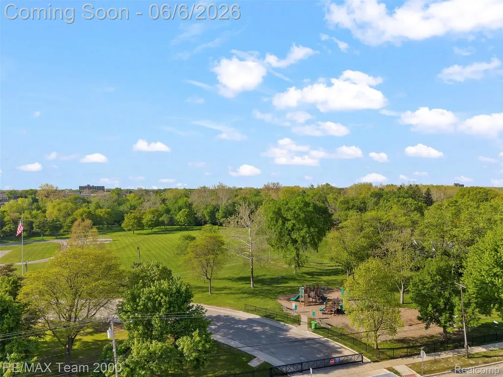 111 Brentwood Drive Dearborn City MI 48124