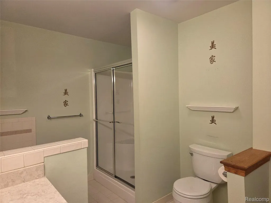 6102 Doveplum Drive Brighton City MI 48116