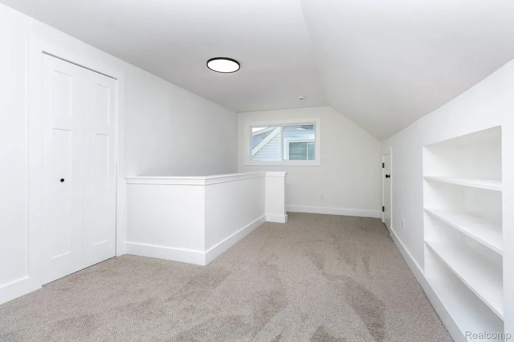 23604 Deziel Street St. Clair Shores City MI 48082