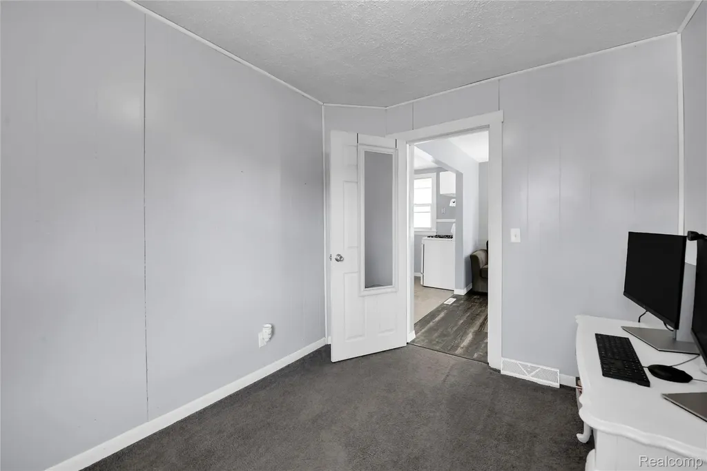 58925 Havenridge Road New Haven Village MI 48048
