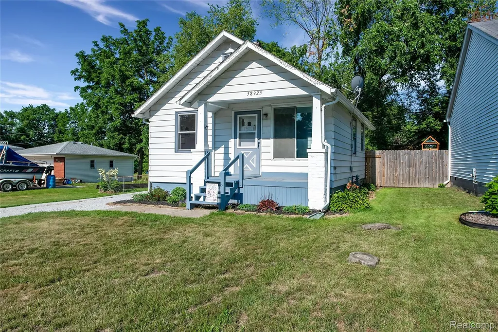 58925 Havenridge Road New Haven Village MI 48048