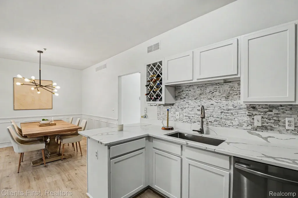 41639 Tera Lane Novi City MI 48375