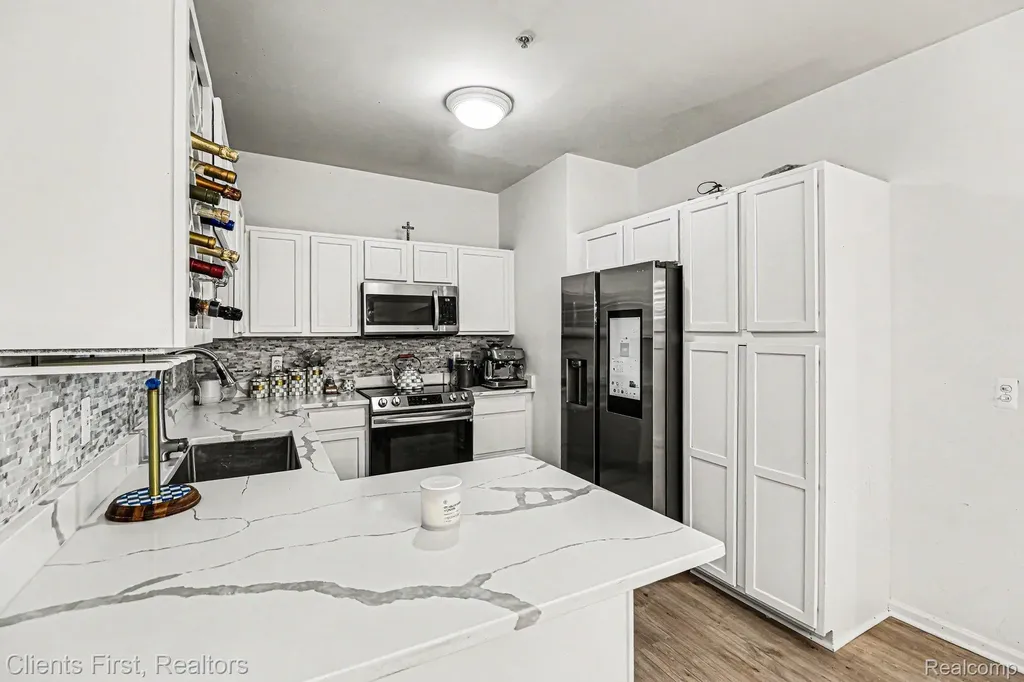 41639 Tera Lane Novi City MI 48375