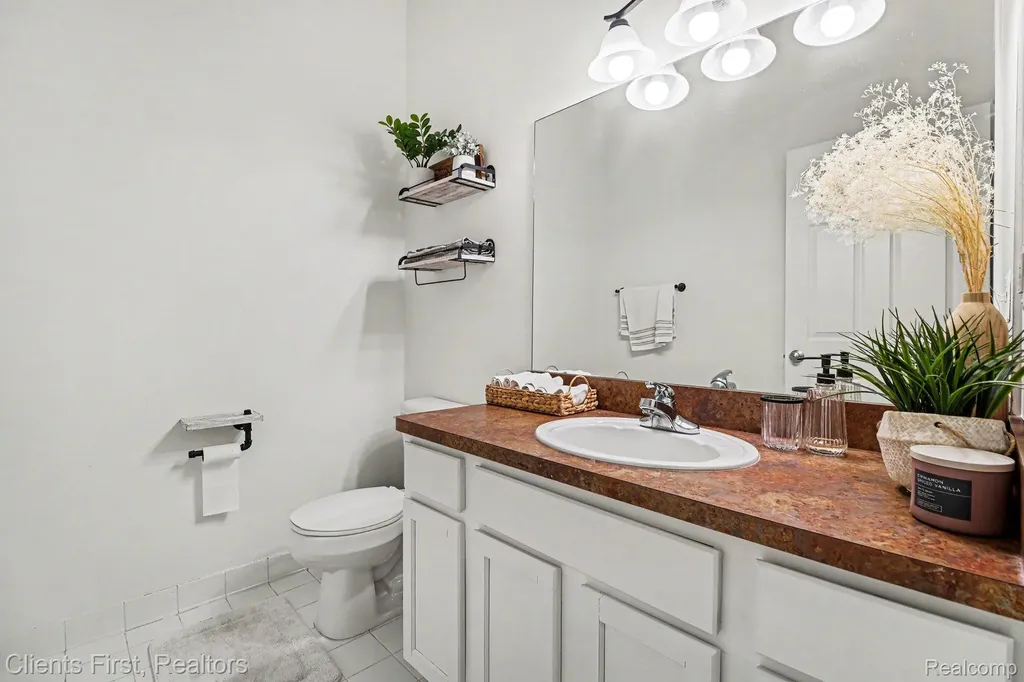 41639 Tera Lane Novi City MI 48375