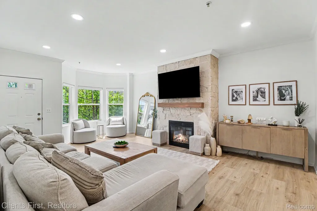 41639 Tera Lane Novi City MI 48375