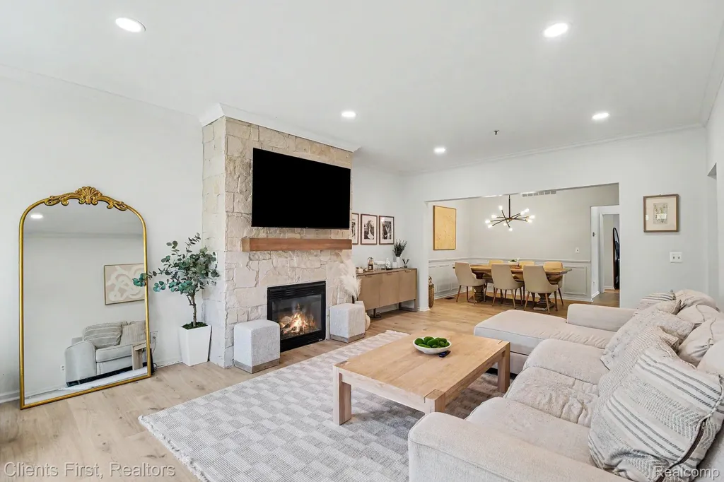 41639 Tera Lane Novi City MI 48375