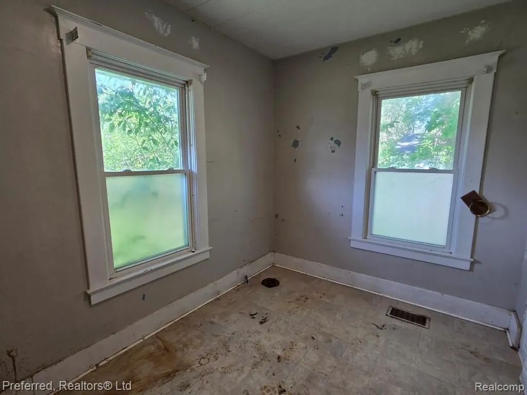 9512 Mccrone Road Augusta Charter Township MI 48160