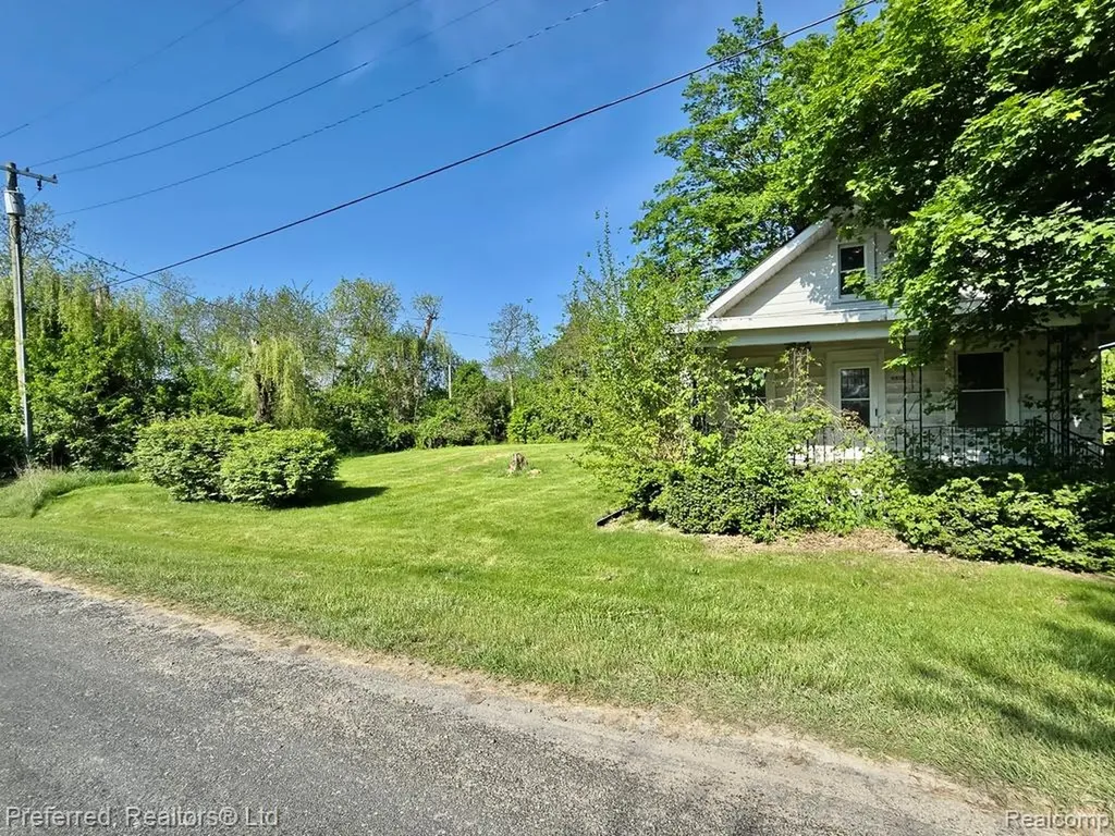 9512 Mccrone Road Augusta Charter Township MI 48160