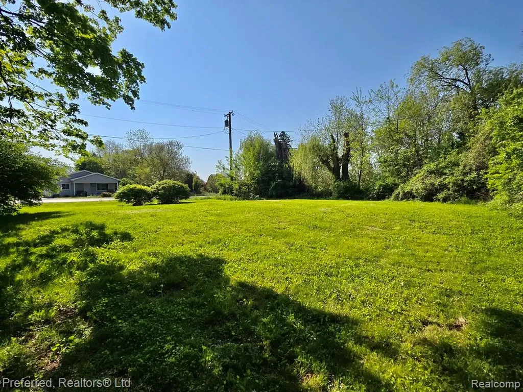 9512 Mccrone Road Augusta Charter Township MI 48160