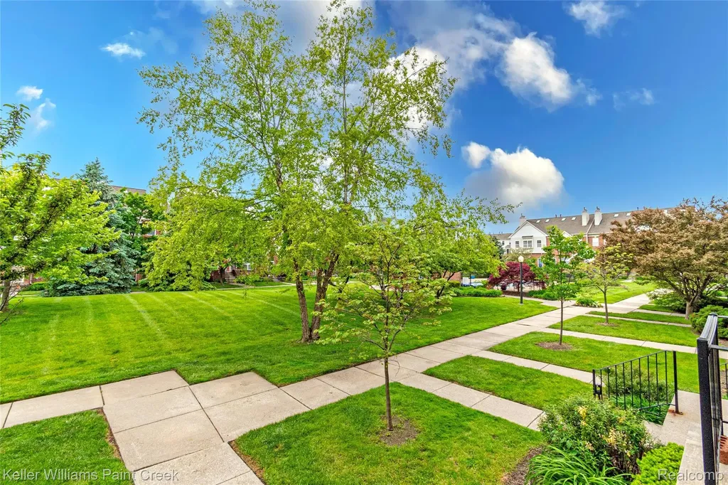 1847 Campau Farms Circle Detroit City MI 48207