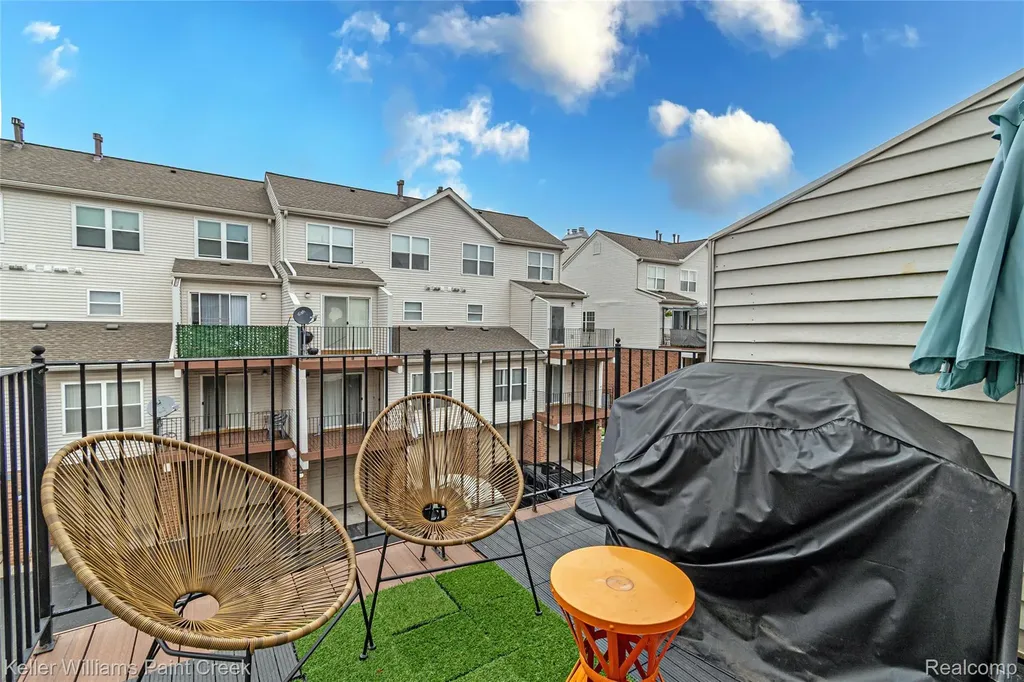 1847 Campau Farms Circle Detroit City MI 48207