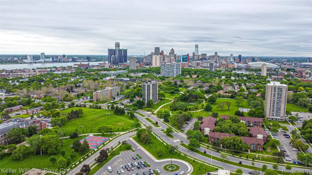 1847 Campau Farms Circle Detroit City MI 48207