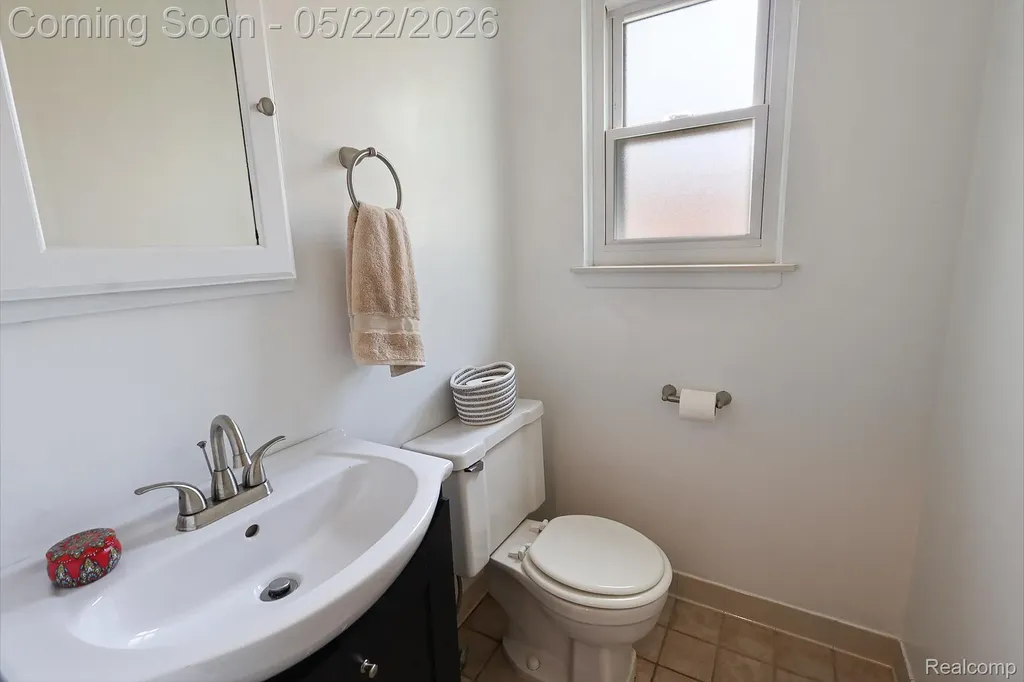 30809 Elmhurst Drive Madison Heights City MI 48071
