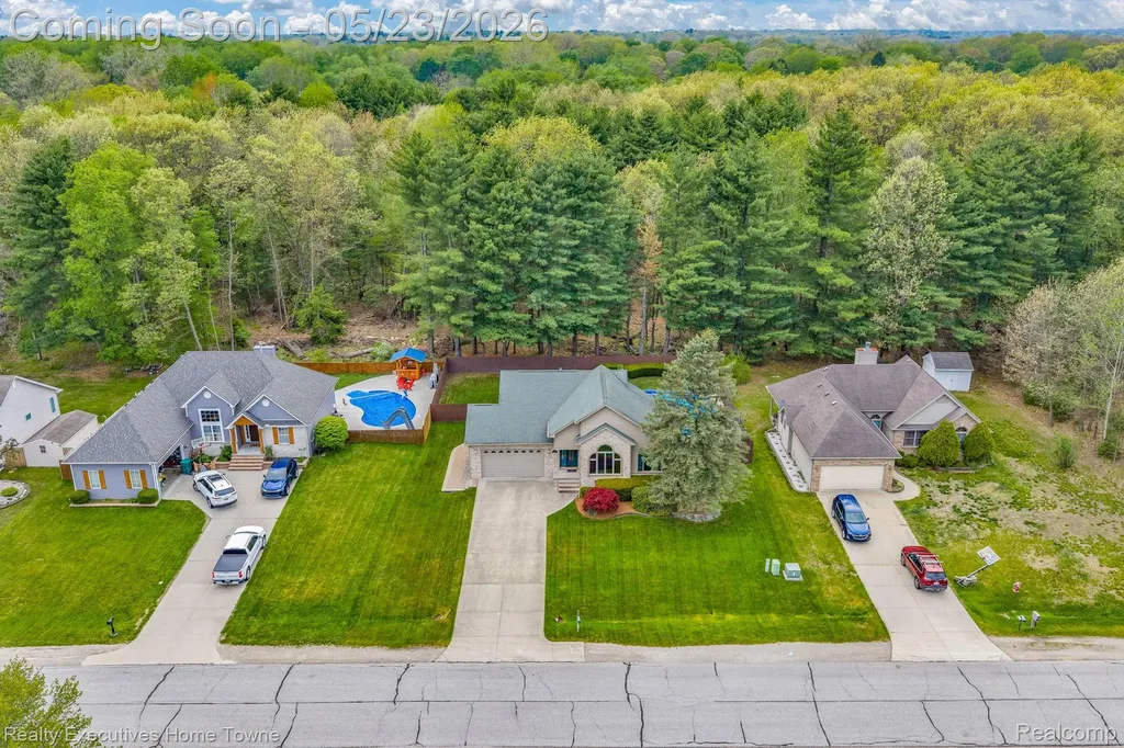 3307 Fanone Drive Port Huron Charter Township MI 48060