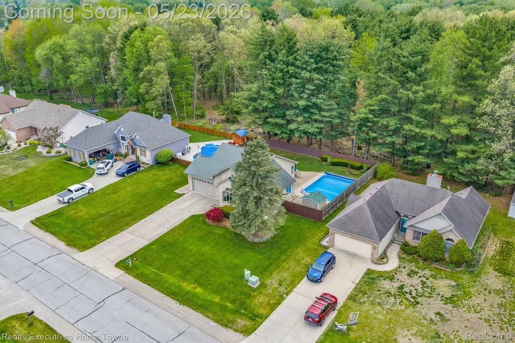 3307 Fanone Drive Port Huron Charter Township MI 48060