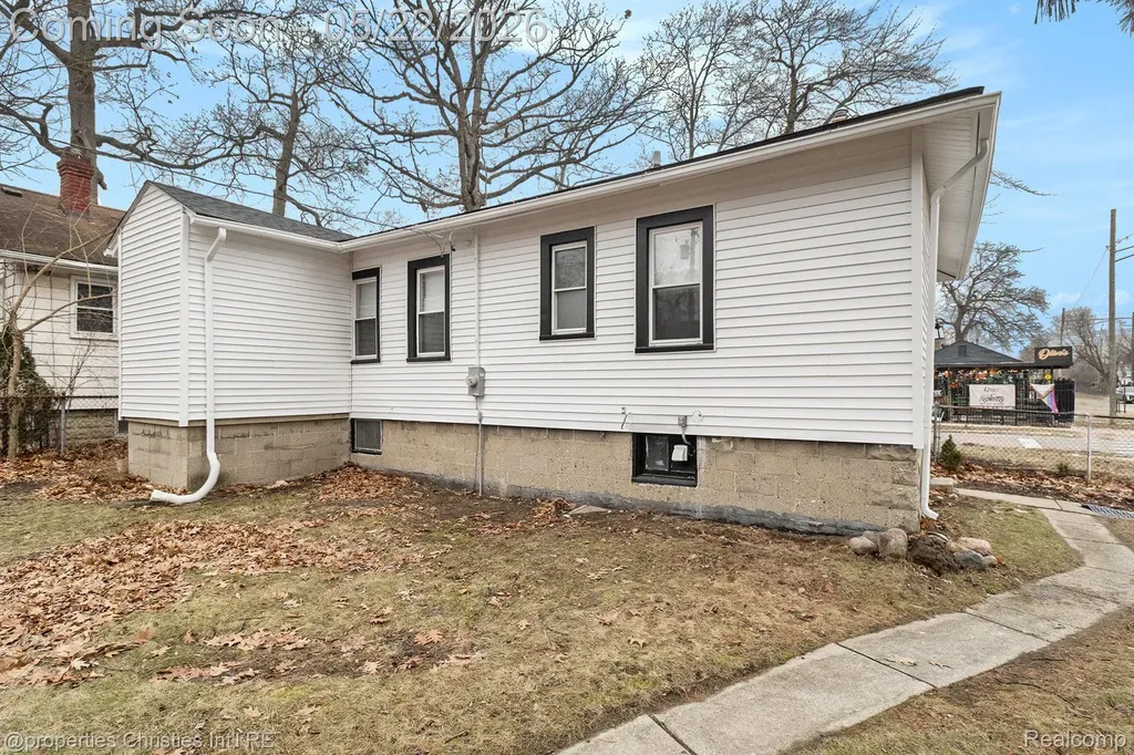 771 W Marshall Street Ferndale City MI 48220