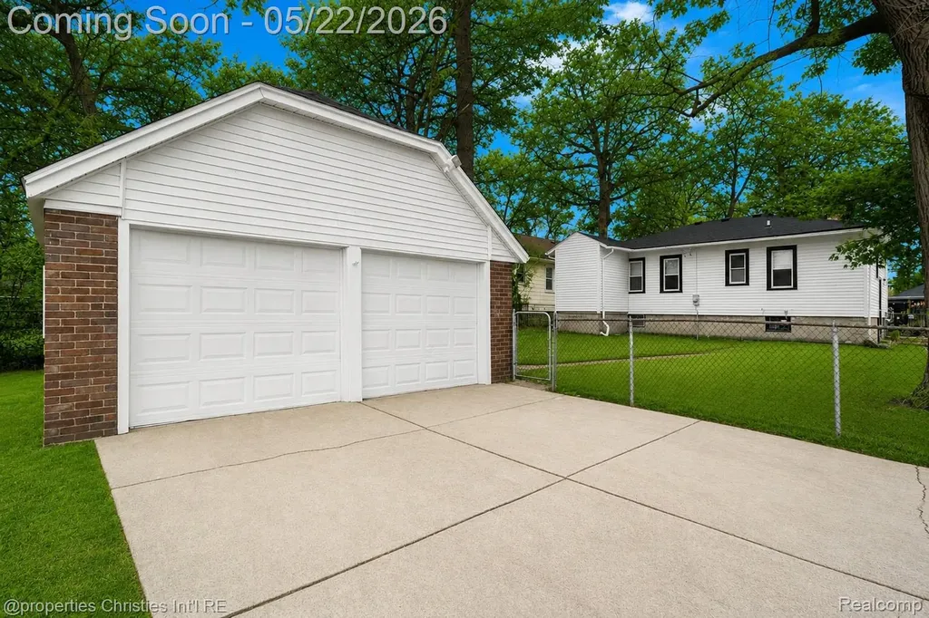 771 W Marshall Street Ferndale City MI 48220