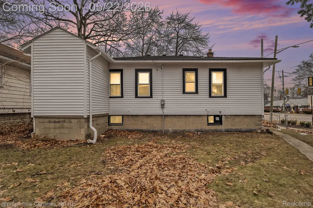 771 W Marshall Street Ferndale City MI 48220