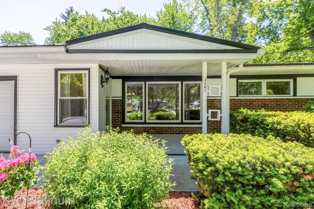 3361 Clyde Drive Burtchville Township MI 48059