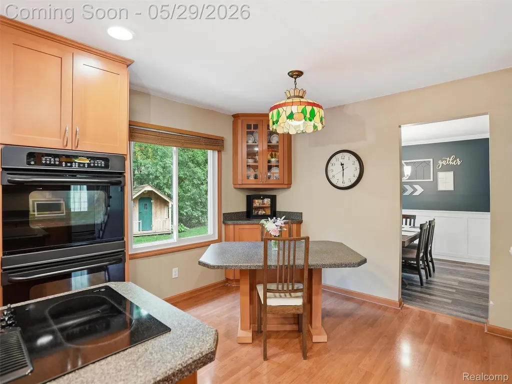 3324 Hartslock Woods Drive West Bloomfield Charter Township MI 48322