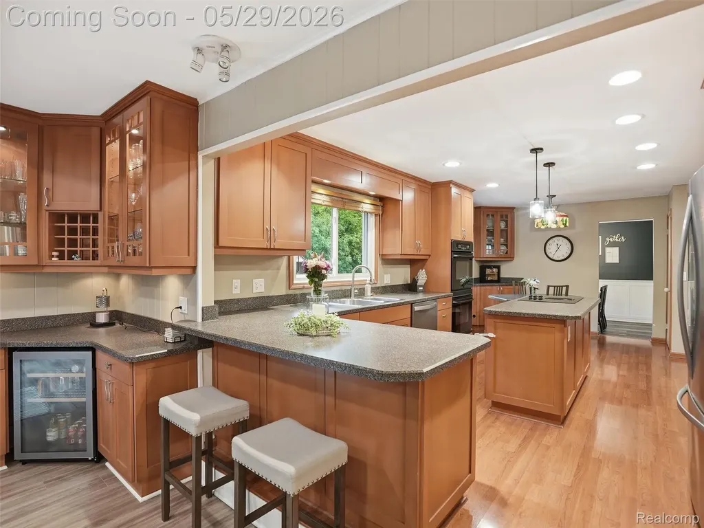 3324 Hartslock Woods Drive West Bloomfield Charter Township MI 48322