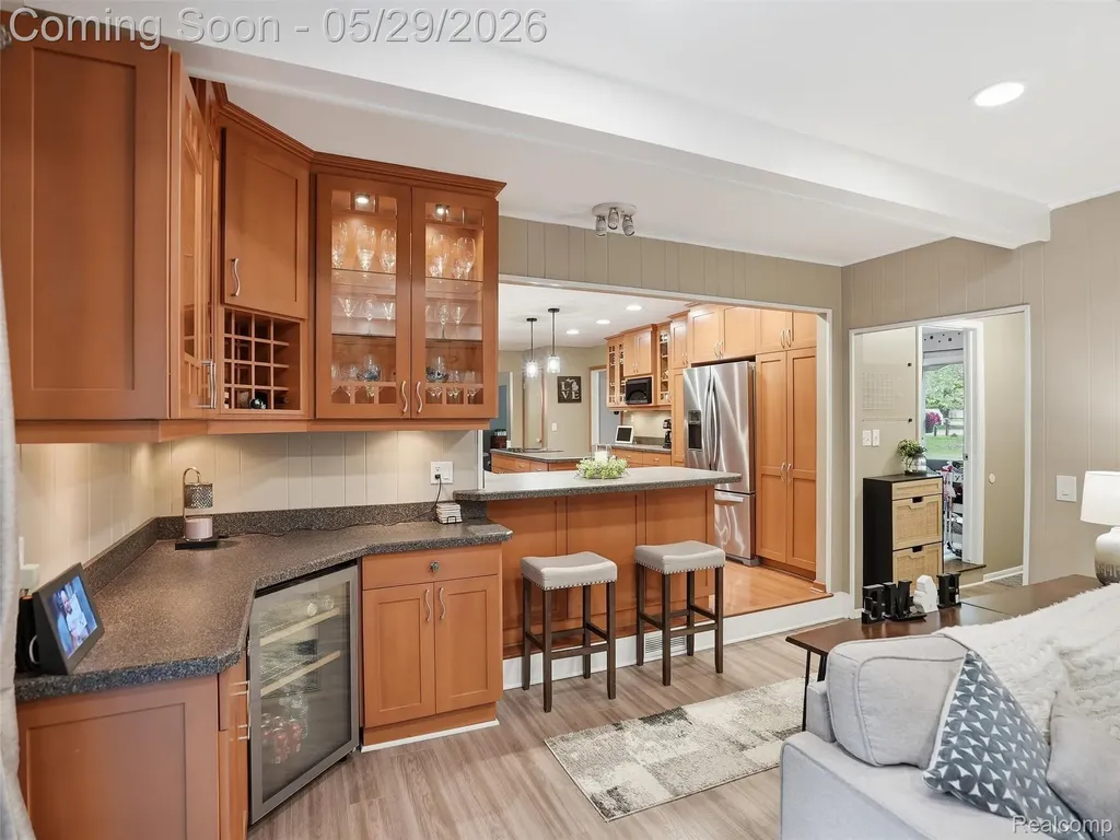 3324 Hartslock Woods Drive West Bloomfield Charter Township MI 48322