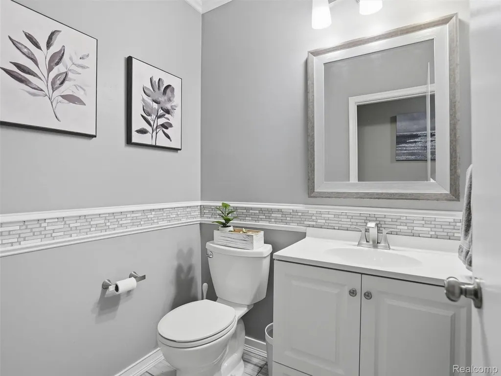 3324 Hartslock Woods Drive West Bloomfield Charter Township MI 48322