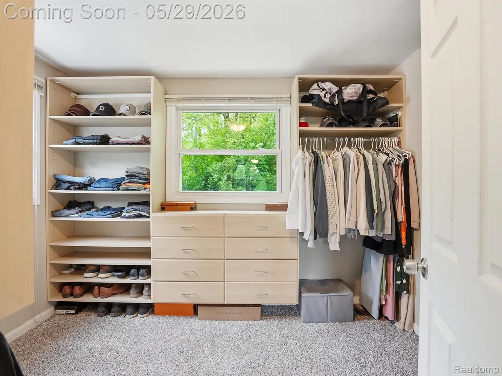 3324 Hartslock Woods Drive West Bloomfield Charter Township MI 48322