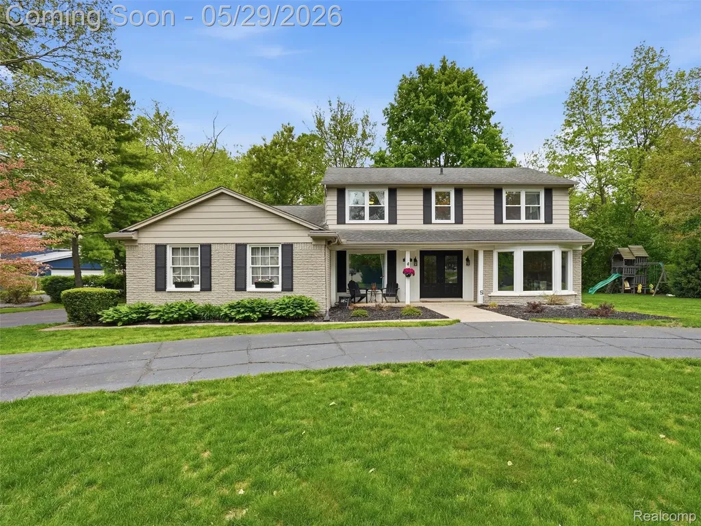 3324 Hartslock Woods Drive West Bloomfield Charter Township MI 48322