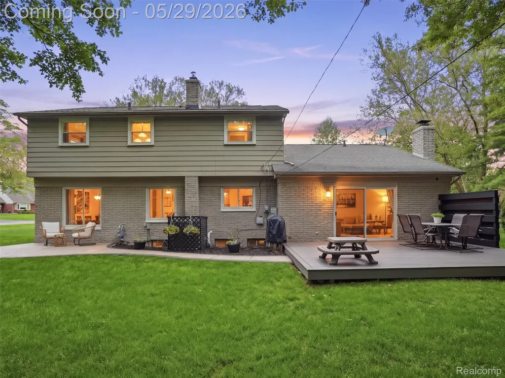 3324 Hartslock Woods Drive West Bloomfield Charter Township MI 48322
