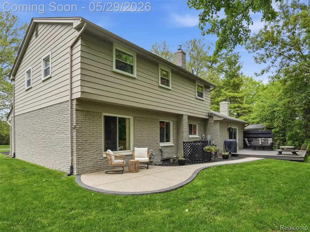 3324 Hartslock Woods Drive West Bloomfield Charter Township MI 48322