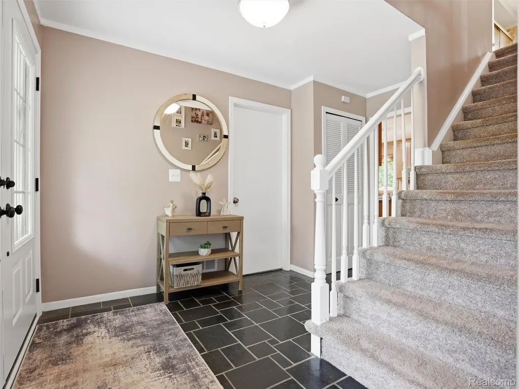3324 Hartslock Woods Drive West Bloomfield Charter Township MI 48322