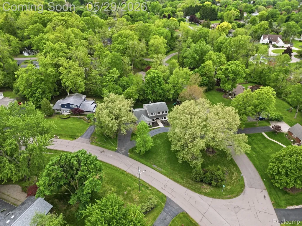 3324 Hartslock Woods Drive West Bloomfield Charter Township MI 48322