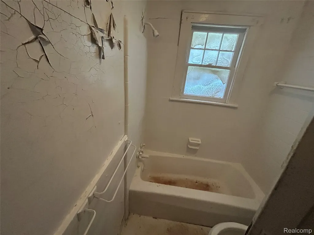 2356 S Dye Road Flint Charter Township MI 48532