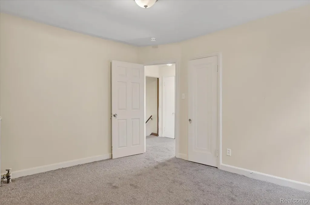 17509 Santa Barbara Drive Detroit City MI 48221