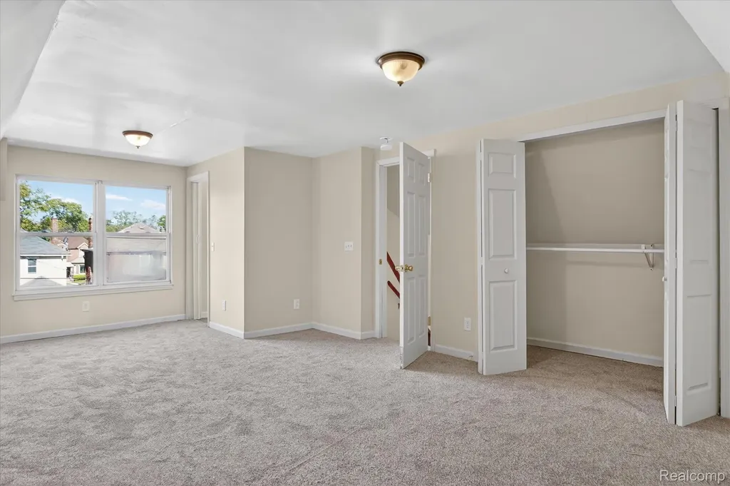 17509 Santa Barbara Drive Detroit City MI 48221