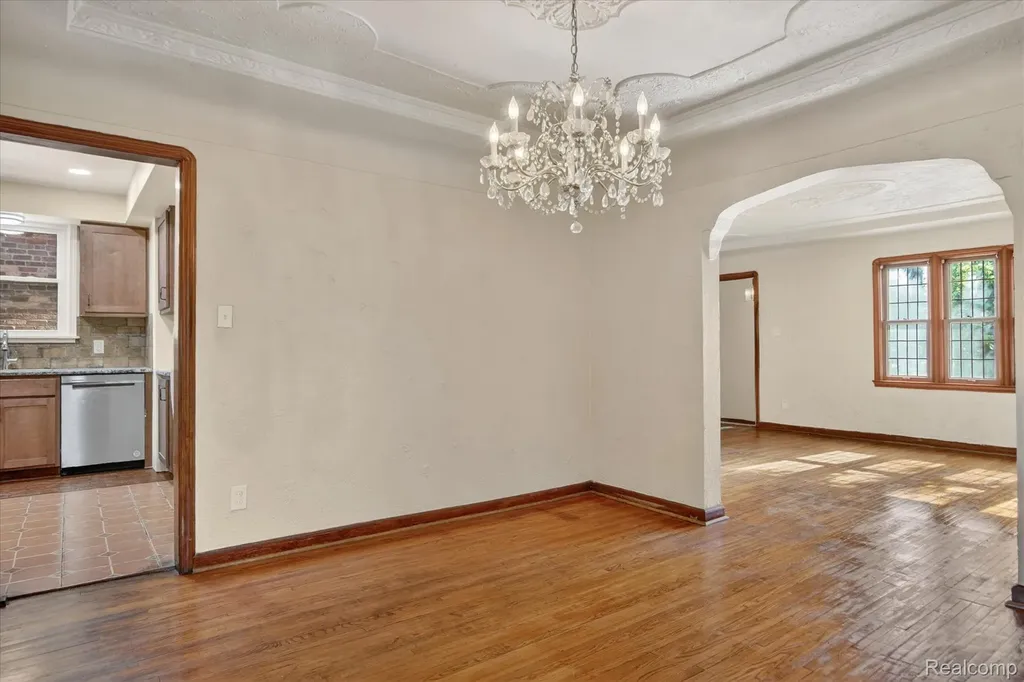 17509 Santa Barbara Drive Detroit City MI 48221
