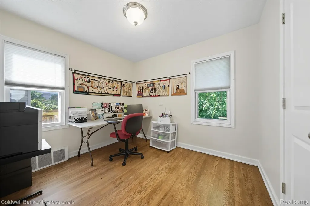 3311 Ellwood Avenue Royal Oak City MI 48073
