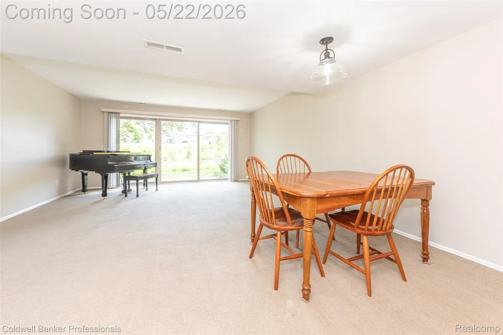 740 Peninsula Court Ann Arbor City MI 48105