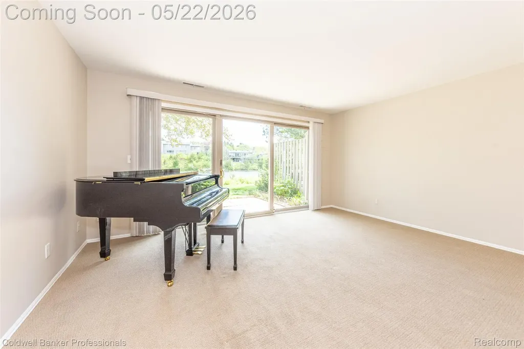 740 Peninsula Court Ann Arbor City MI 48105