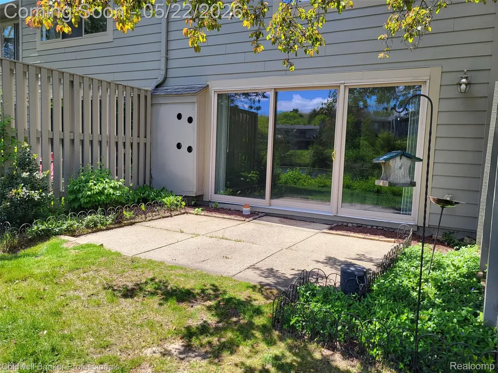 740 Peninsula Court Ann Arbor City MI 48105