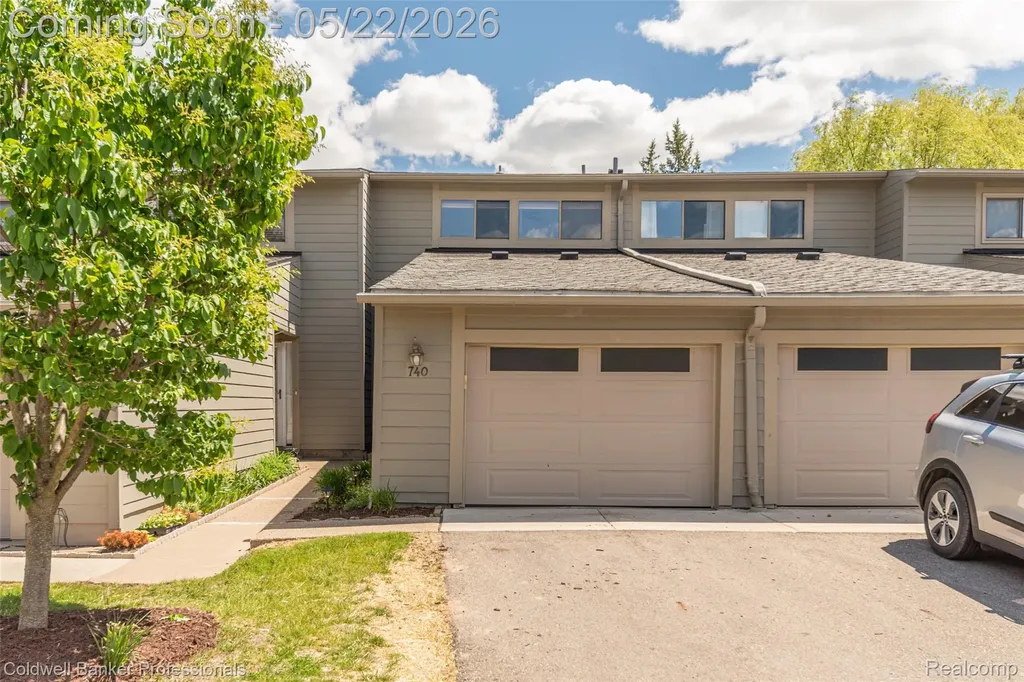 740 Peninsula Court Ann Arbor City MI 48105