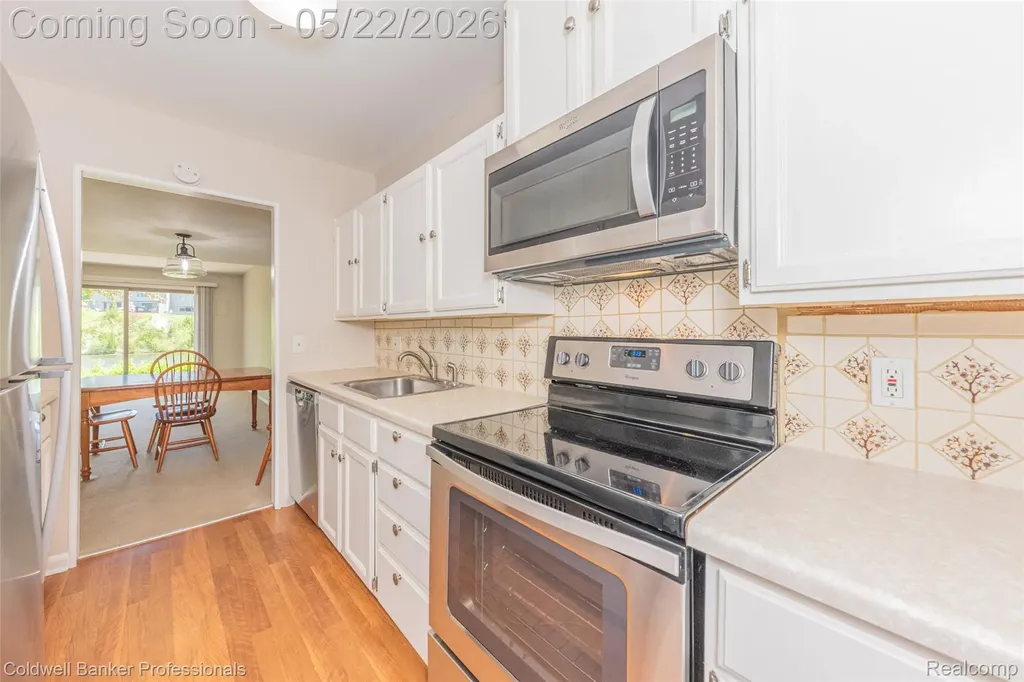 740 Peninsula Court Ann Arbor City MI 48105
