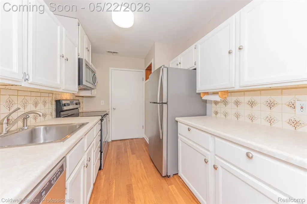 740 Peninsula Court Ann Arbor City MI 48105