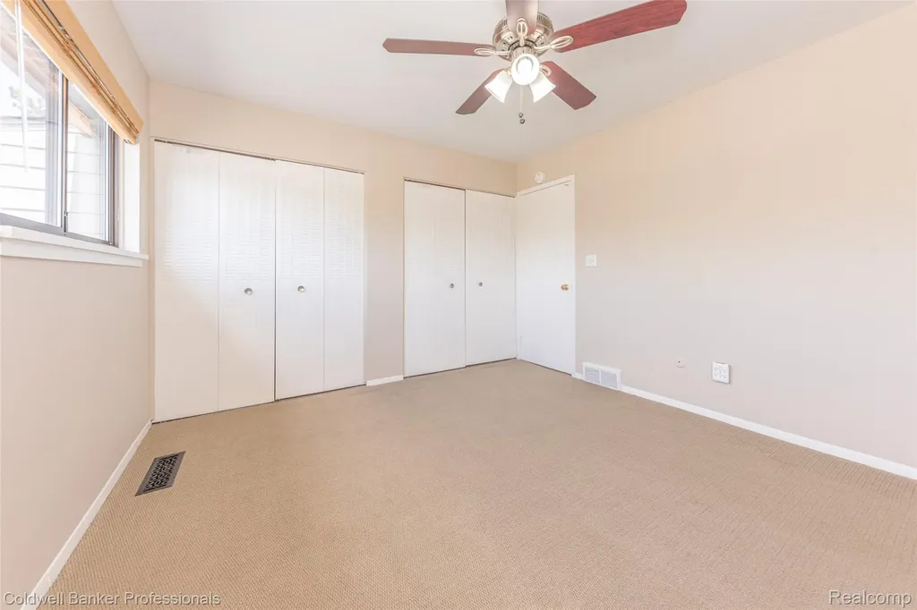 740 Peninsula Court Ann Arbor City MI 48105