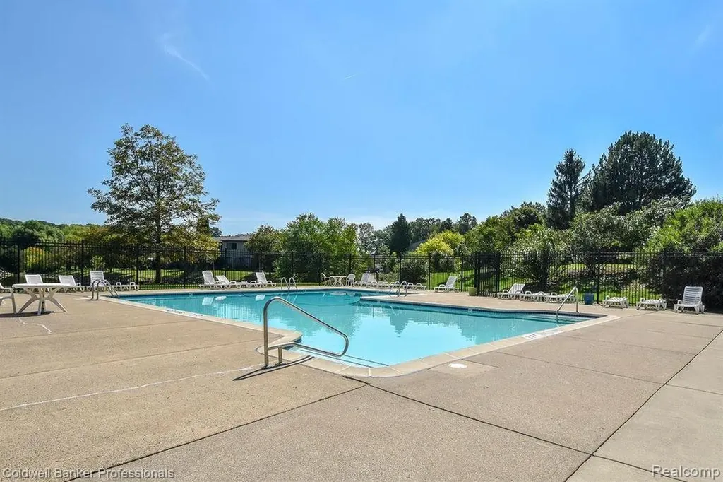 740 Peninsula Court Ann Arbor City MI 48105