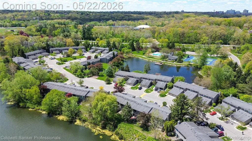740 Peninsula Court Ann Arbor City MI 48105