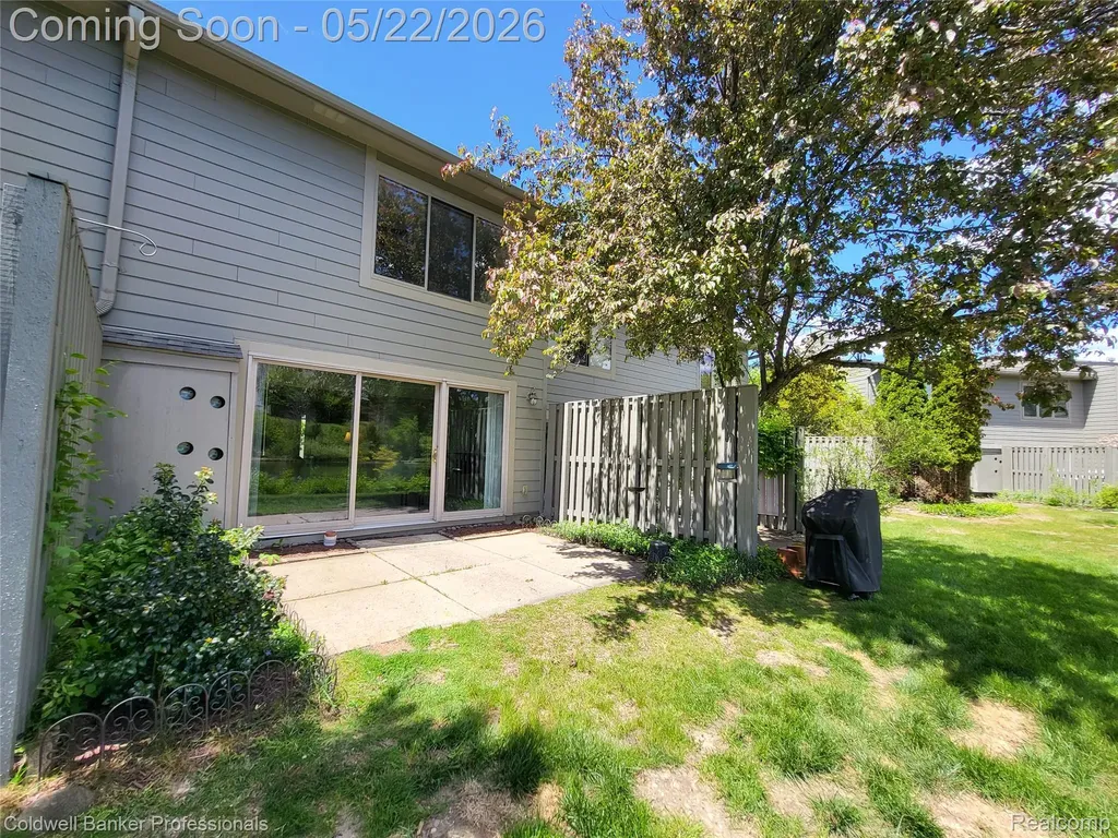 740 Peninsula Court Ann Arbor City MI 48105